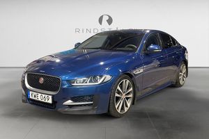Jaguar XE bild 1