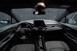 Toyota C-HR bild 11