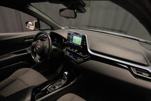 Toyota C-HR bild 13