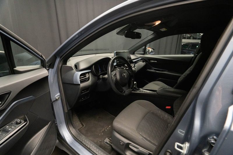 Toyota C-HR bild 15