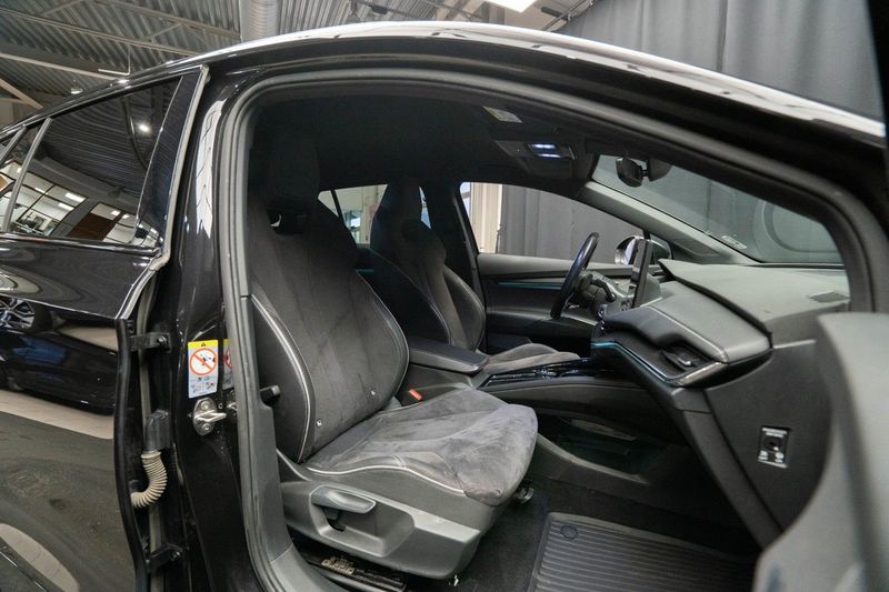 Skoda Enyaq bild 17