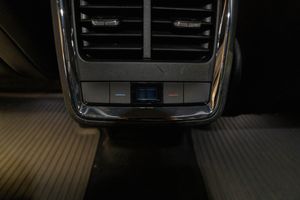 Skoda Enyaq bild 14