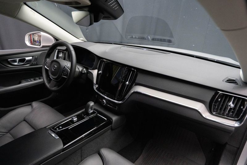 Volvo V60 bild 14