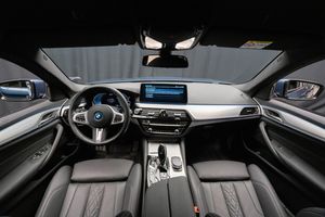 BMW 530 bild 14