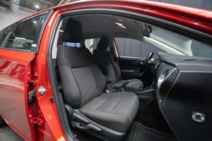 Toyota Auris bild 17