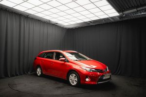 Toyota Auris bild 5