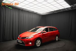 Toyota Auris bild 1