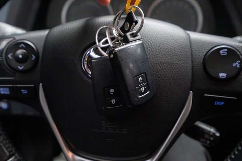 Toyota Auris bild 21