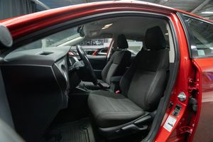 Toyota Auris bild 16