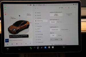 Tesla Model Y bild 24