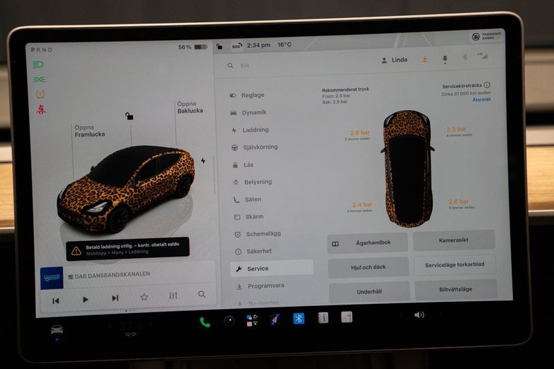 Tesla Model Y bild 25