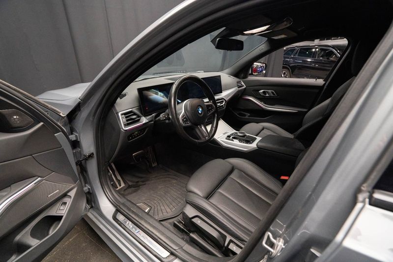 BMW 320 bild 13