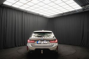 BMW 320 bild 7