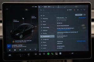Tesla Model Y bild 21