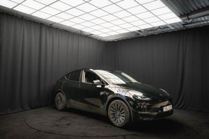 Tesla Model Y bild 5