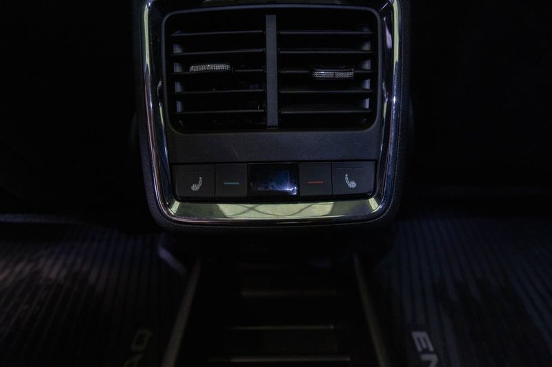 Skoda Enyaq bild 22