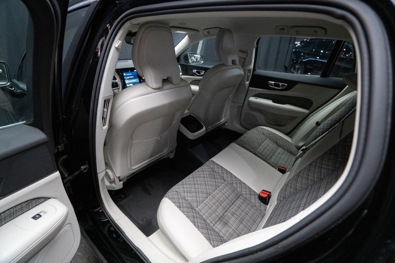 Volvo V60 bild 17