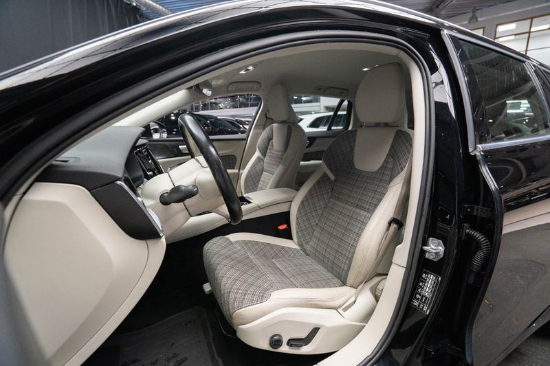 Volvo V60 bild 15