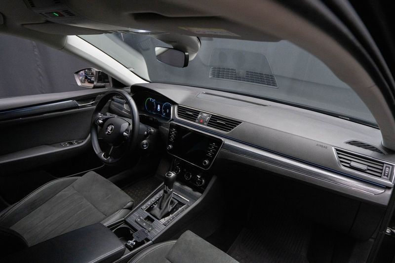 Skoda Superb bild 19