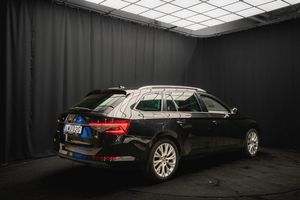 Skoda Superb bild 5