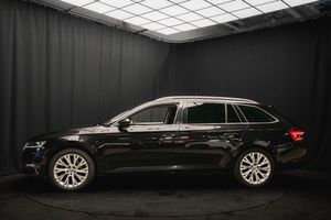 Skoda Superb bild 8