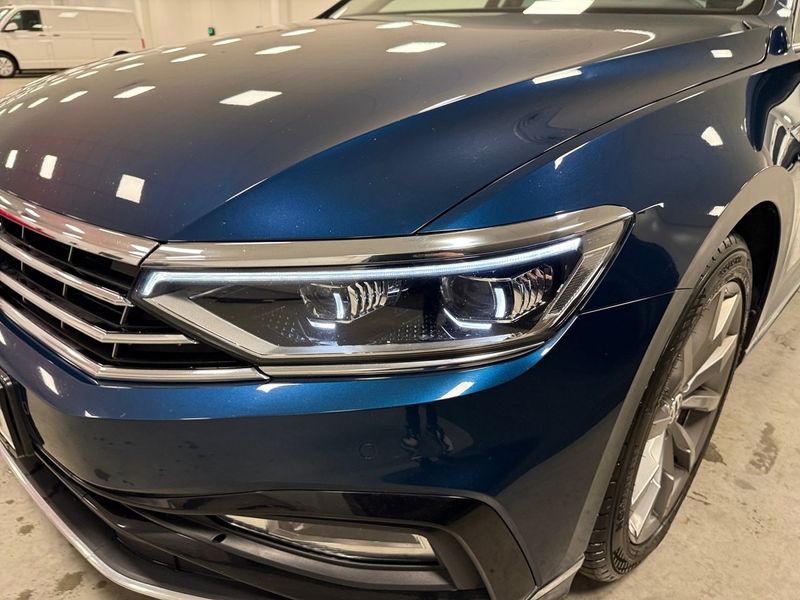 Volkswagen Passat bild 18