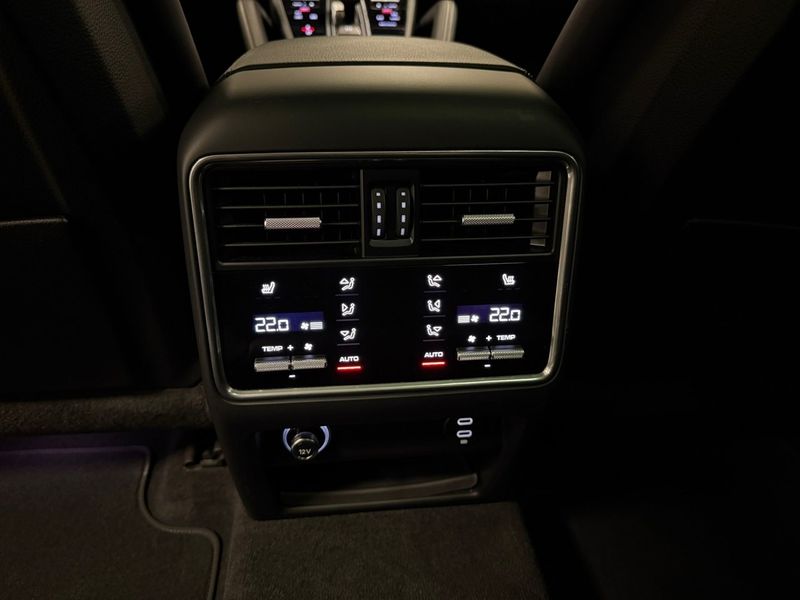 Porsche Cayenne bild 12