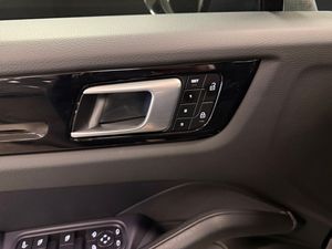 Porsche Cayenne bild 9