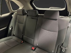 Toyota RAV4 bild 10