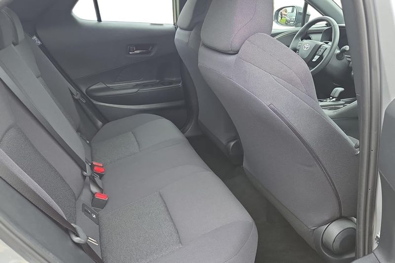Toyota C-HR bild 7