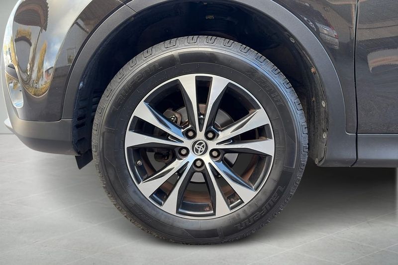Toyota RAV4 bild 16