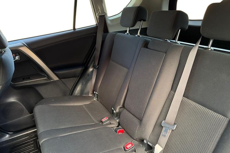 Toyota RAV4 bild 20