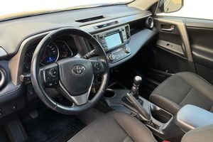 Toyota RAV4 bild 12