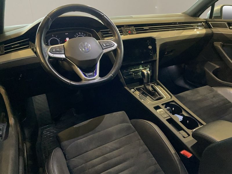 Volkswagen Passat bild 11