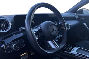 Mercedes CLA200 bild 8