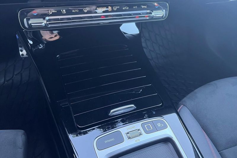 Mercedes CLA200 bild 18