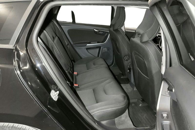 Volvo V60 bild 8
