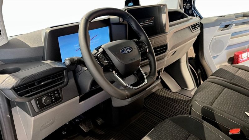Ford Custom bild 4