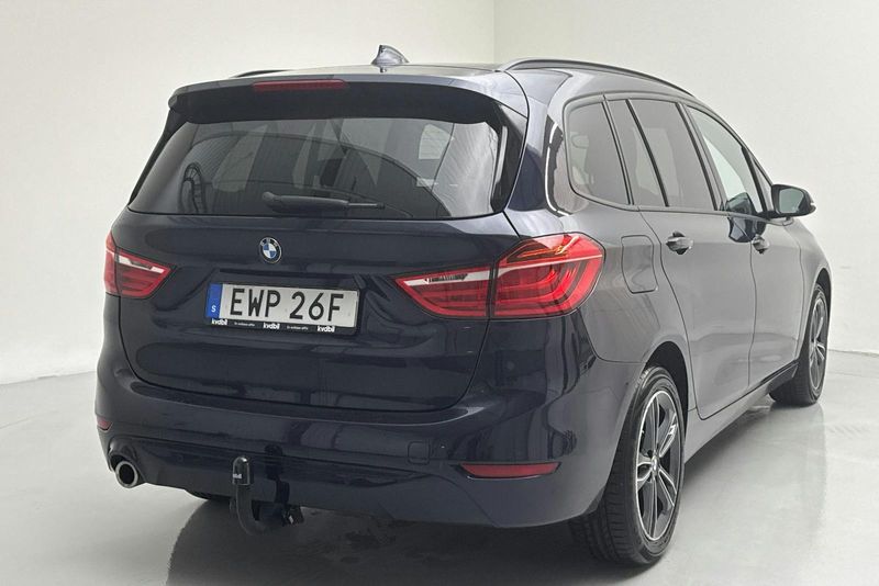 BMW 216 bild 3