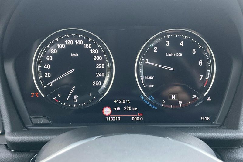 BMW 216 bild 12