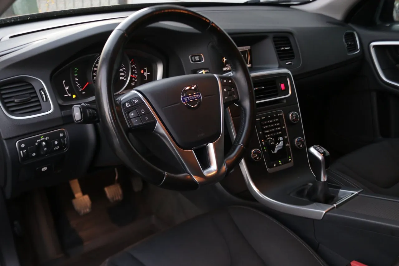 Volvo V60 bild 14