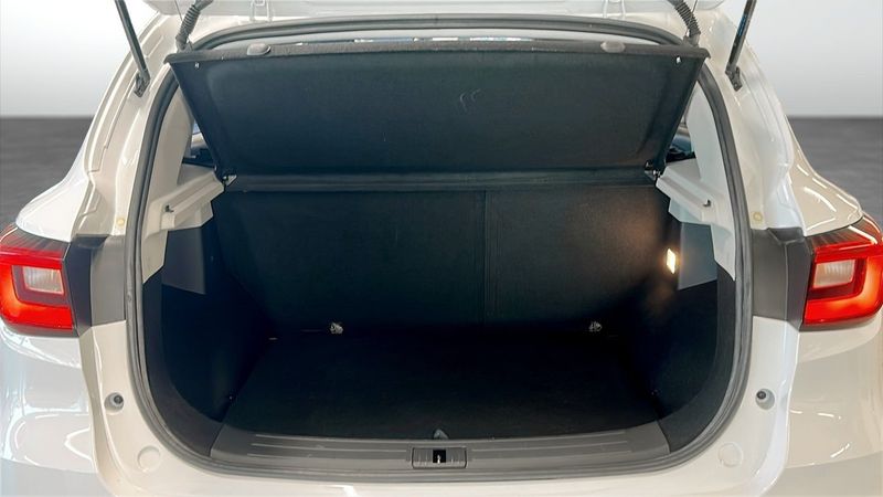 MG ZS EV bild 10