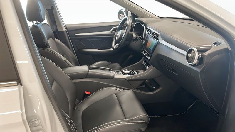 MG ZS EV bild 3
