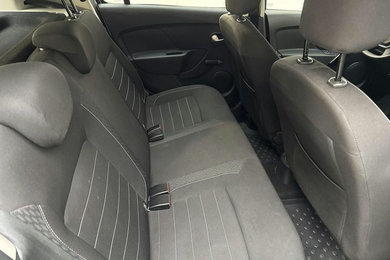 Dacia Sandero bild 8