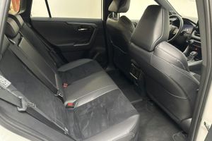 Toyota RAV4 bild 8