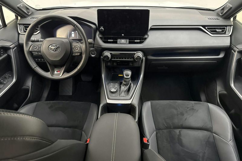 Toyota RAV4 bild 6