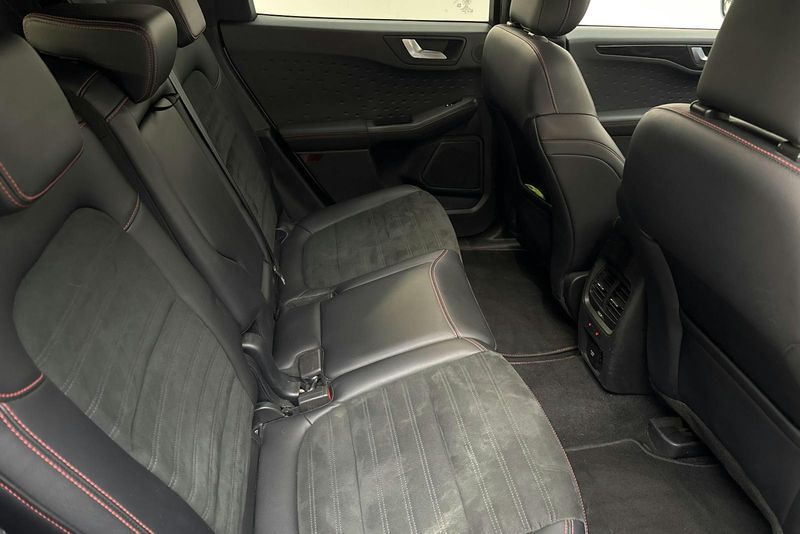 Ford Kuga bild 8