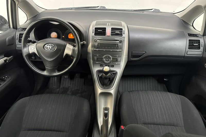 Toyota Auris bild 6