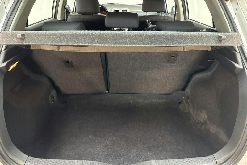 Toyota Auris bild 9