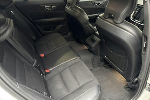 Volvo V60 bild 8